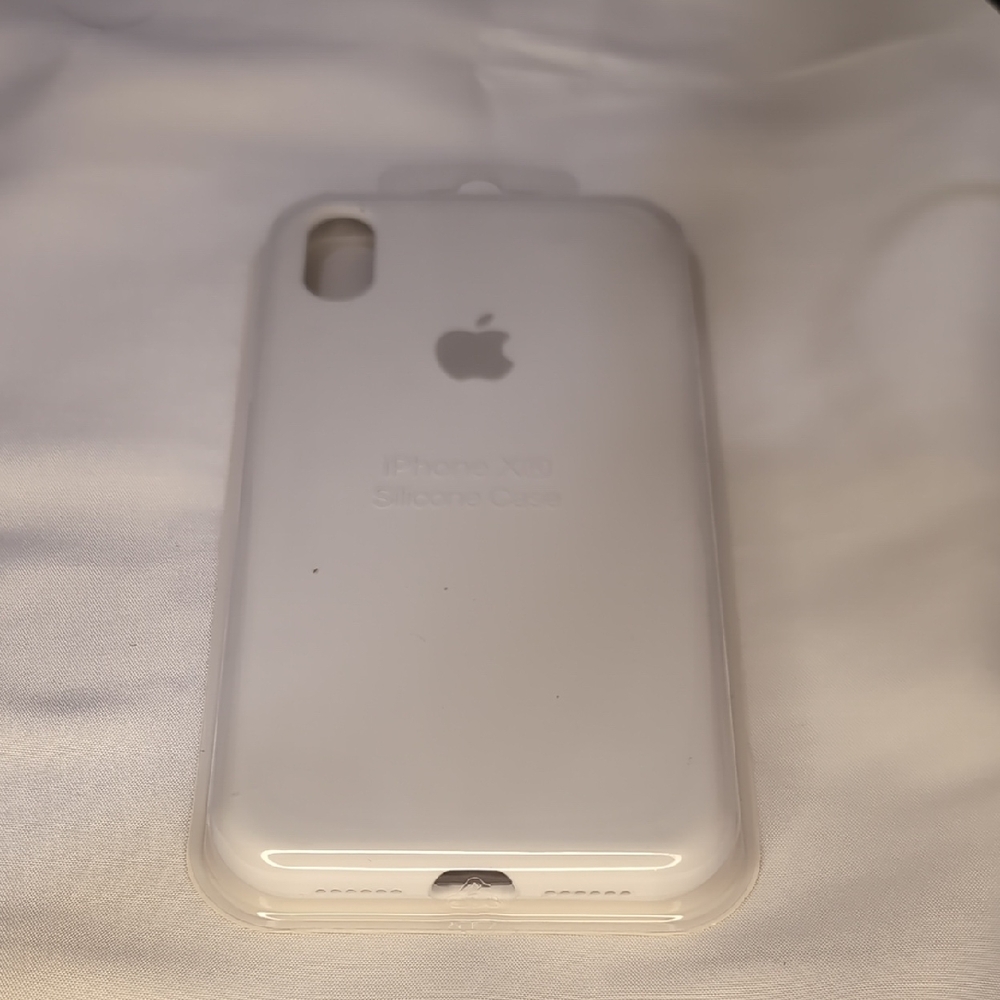 Apple iPhone XS Silicone Cover - Cream